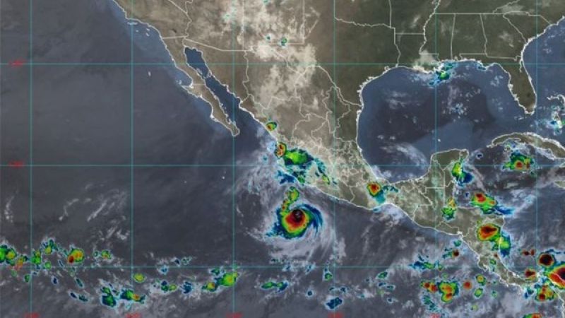 Huracán Bonnie Se Fortalece Frente A México Pero Se Adentra En El Mar Ruta 135 