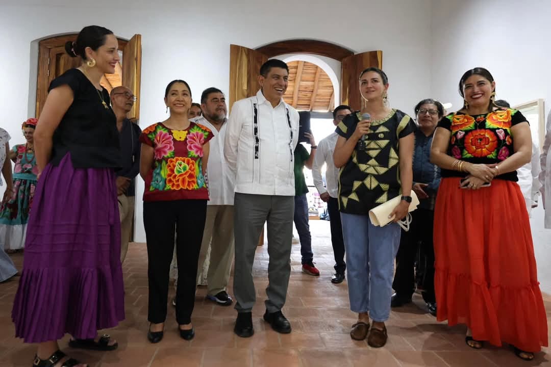Entregan Gobierno de Oaxaca y Federación, Casa de Cultura al pueblo de ...