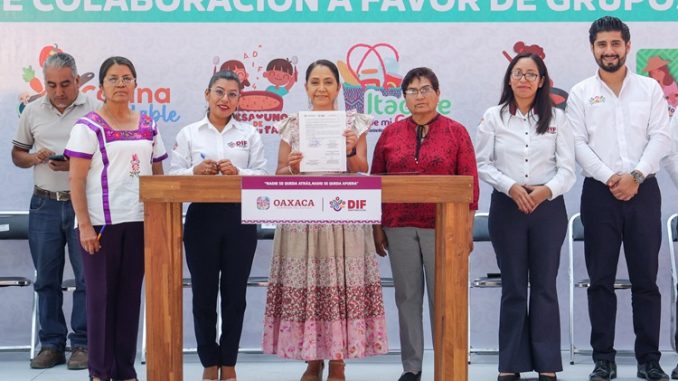 dif_oaxaca_firma_convenios_municipios_programa_alimentario_1
