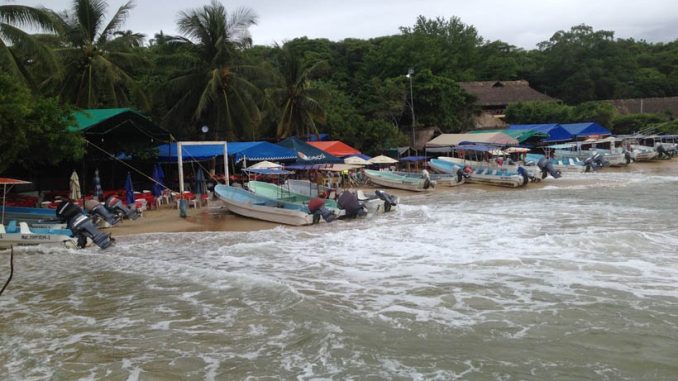 mar-de-fondo-puerto-escondido