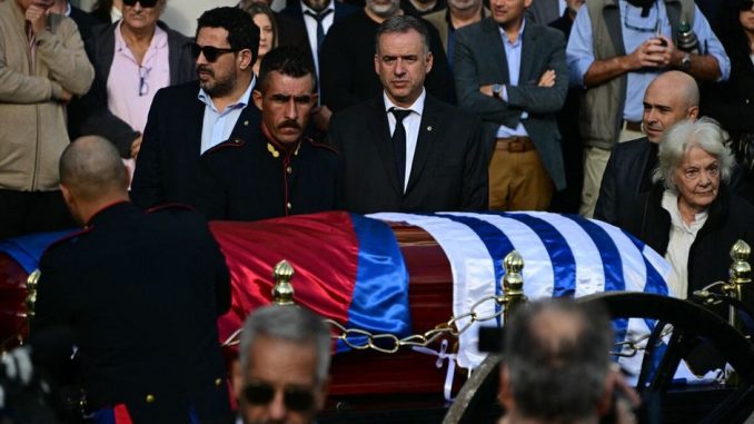 presidente-yamandu-orsi-despiden_pepe_mujica