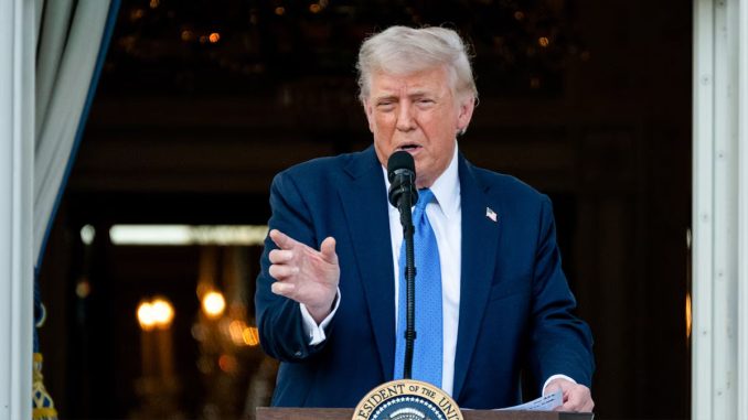 donald_trump_decreto