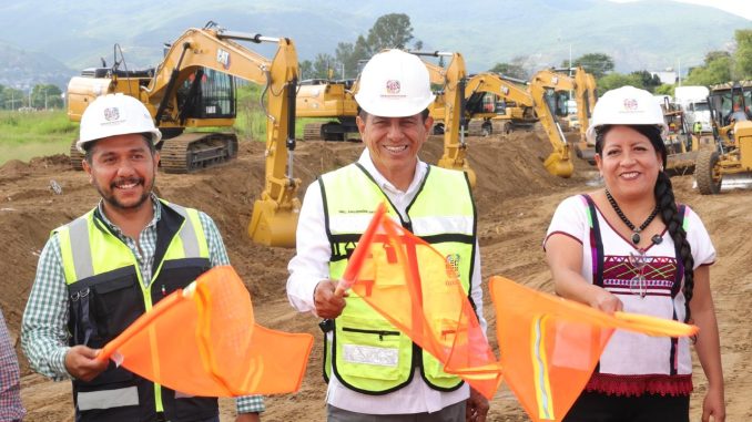 nueva_carretera_aeropuerto_oaxaca_1