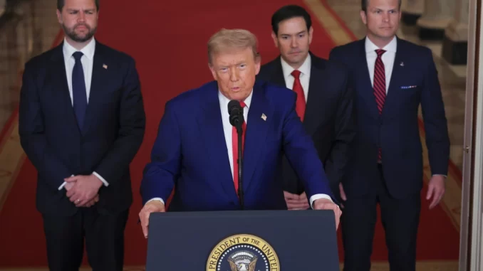 presidente_donald_trump_algo_al_fuego