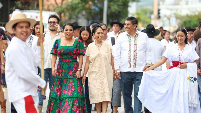 oaxaca_guelaguetza_fondo