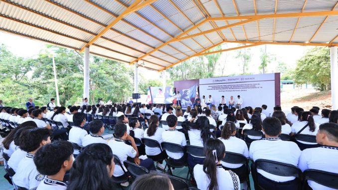 entrega_aulas_cbta_pinotepa_nacional_1