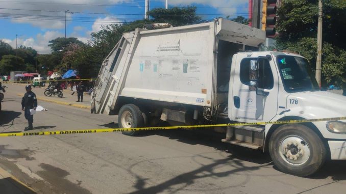atropella_camion_recolector_basura_oaxaca